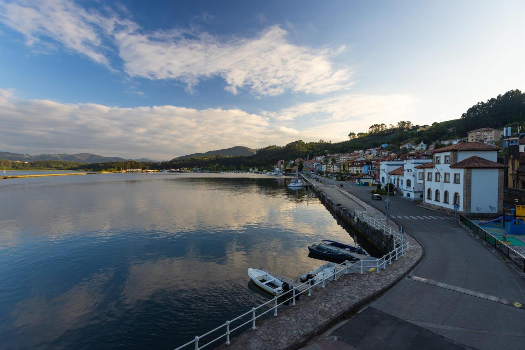 Sea Breeze And Beautiful Views! Apartment Muros de Nalón Exterior foto